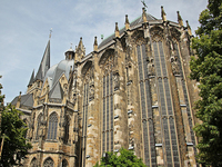 Aachen-dom_(c)pixabay_pixel2013_72dpi