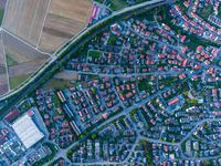 Transition Towns_max-bottinger-unsplash