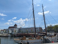 PXL_20250513_120712472.RAW-01.COVER